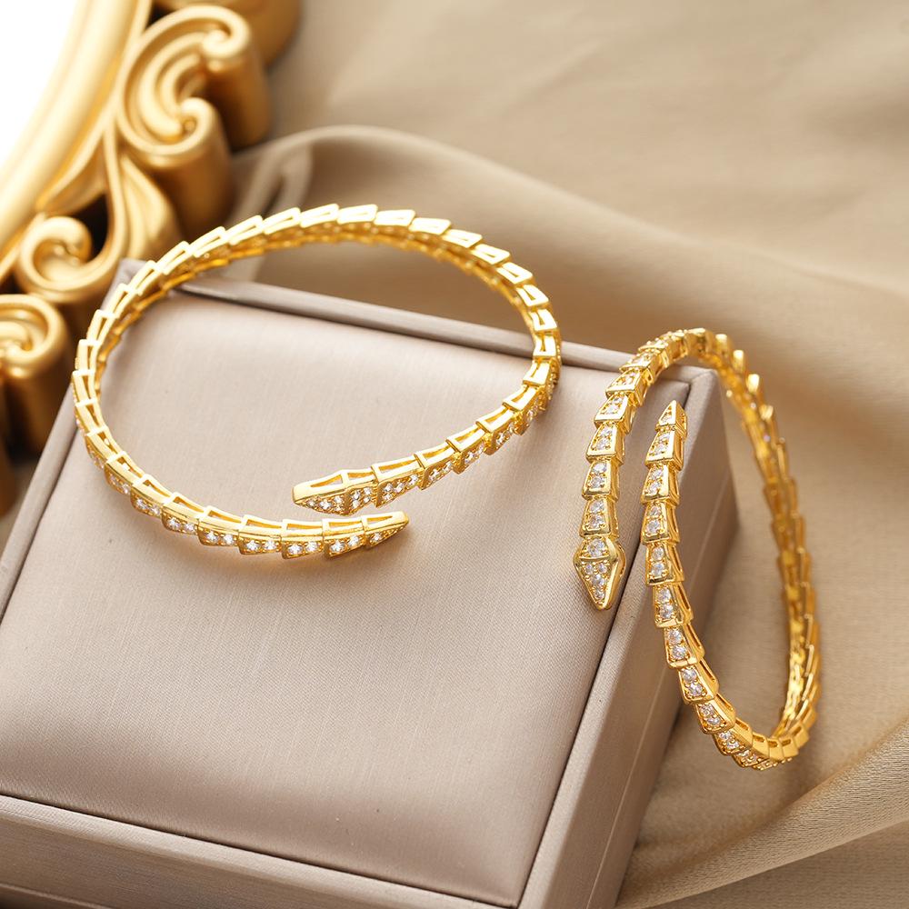 High-End Starry Sky Diamond-Studded Snake-Shaped Open Bracelet