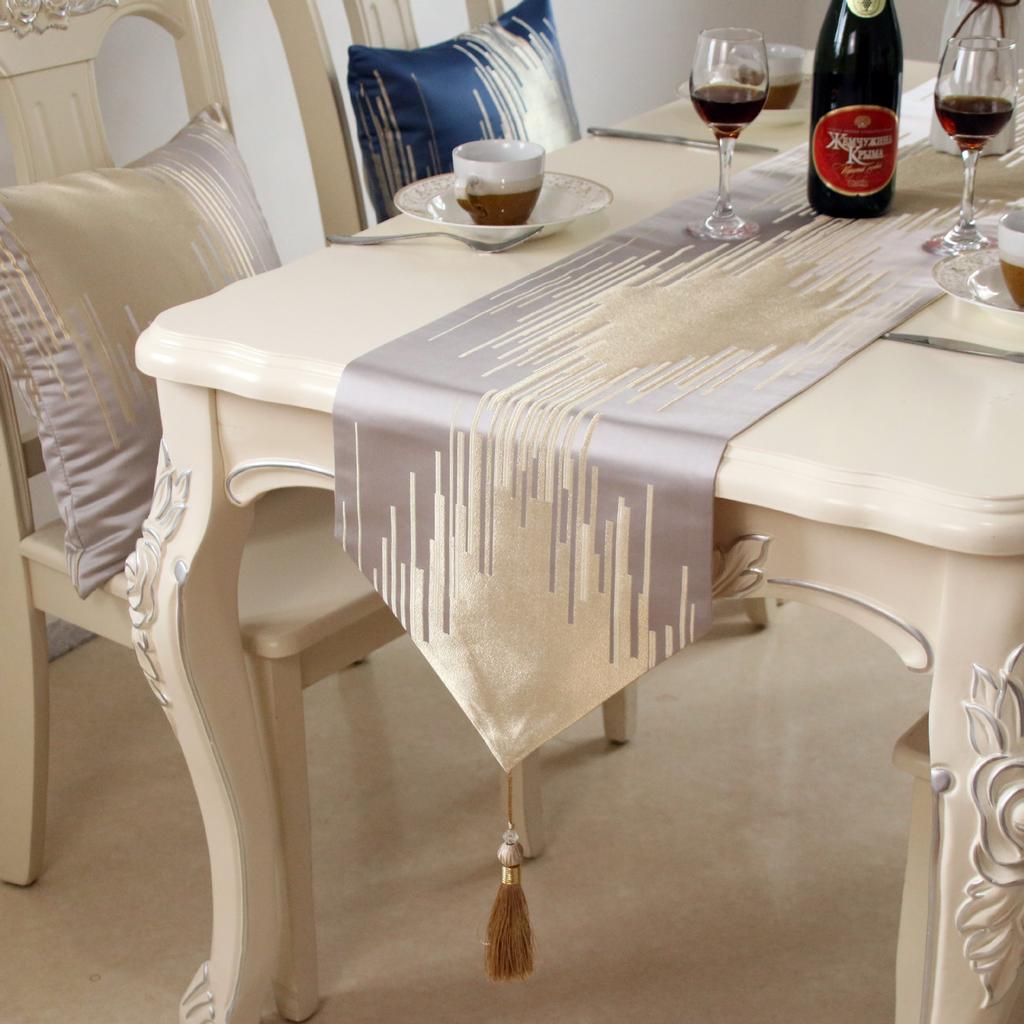 Blue White Striped Table Flag Modern Minimalist Table Runner Long Bed Tail Decoration Towel Tea Tables Cover Cloth Hanging Tassels Accessories