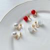 Versatile Retro Fashion Pearl & Cat's Eye Earrings: Red Non-Piercing Mosquito Coil Ear Clips for Women