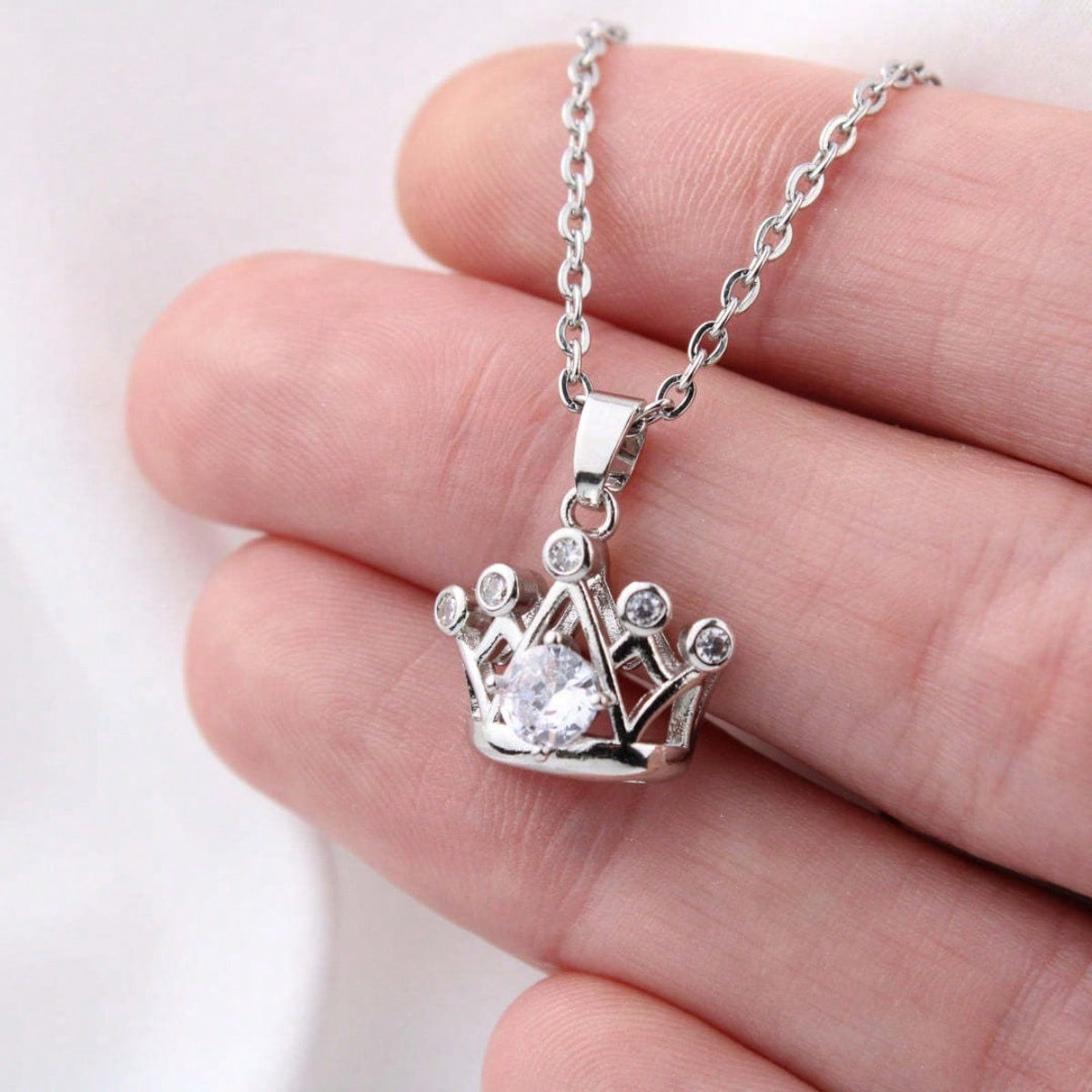 

1pc Ladies Crown Pendant Necklace, Embellished with Synthetic Zircon, Suitable for Daily Wear, Birthday Gifts, Holiday Gifts срібний