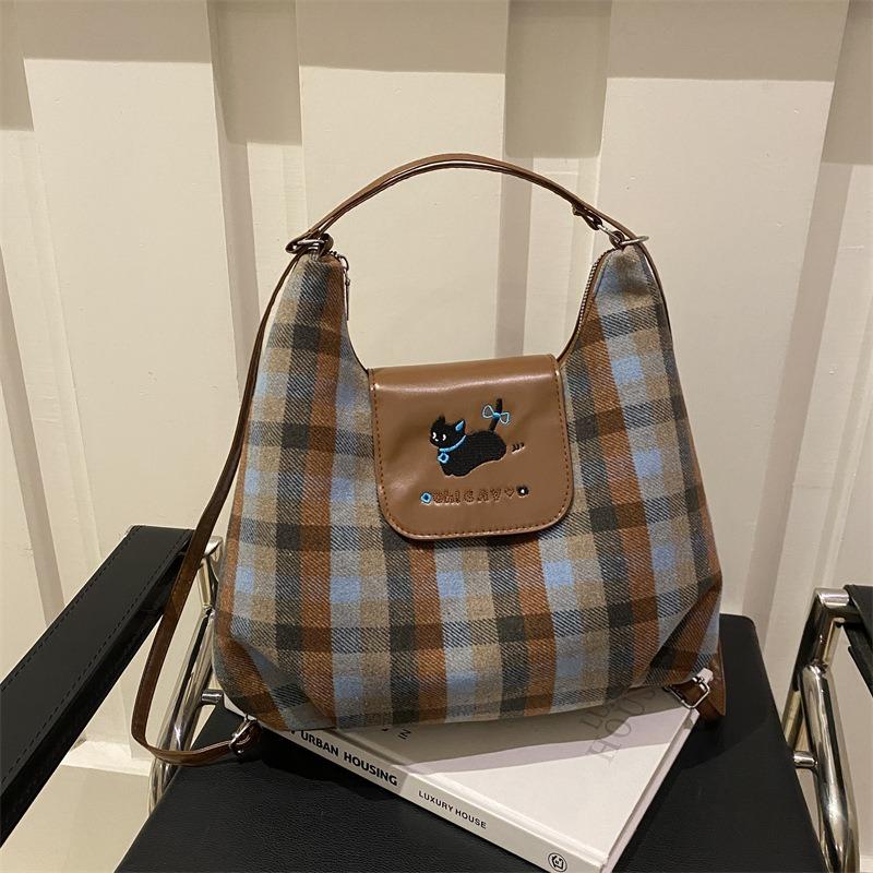 Cartoon kitten backpack women's new college style plaid tote bag versatile large-capacity shoulder bag
