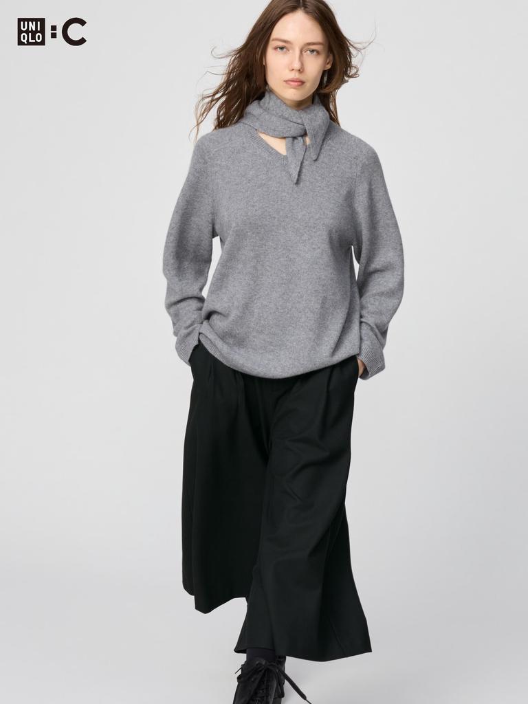 Uniqlo Cashmere Relaxed V Neck Sweater With Scarf