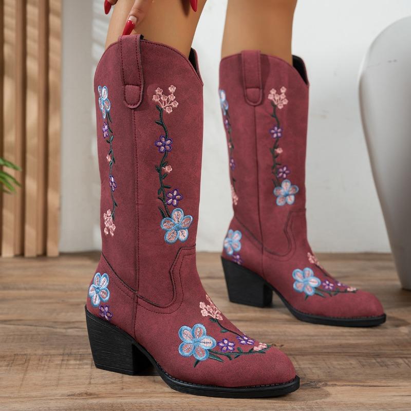 Autumn and Winter Medium Heel Large Size Embroidered Women's Boots Medium Boots Sleeve Pointed Martin Boots