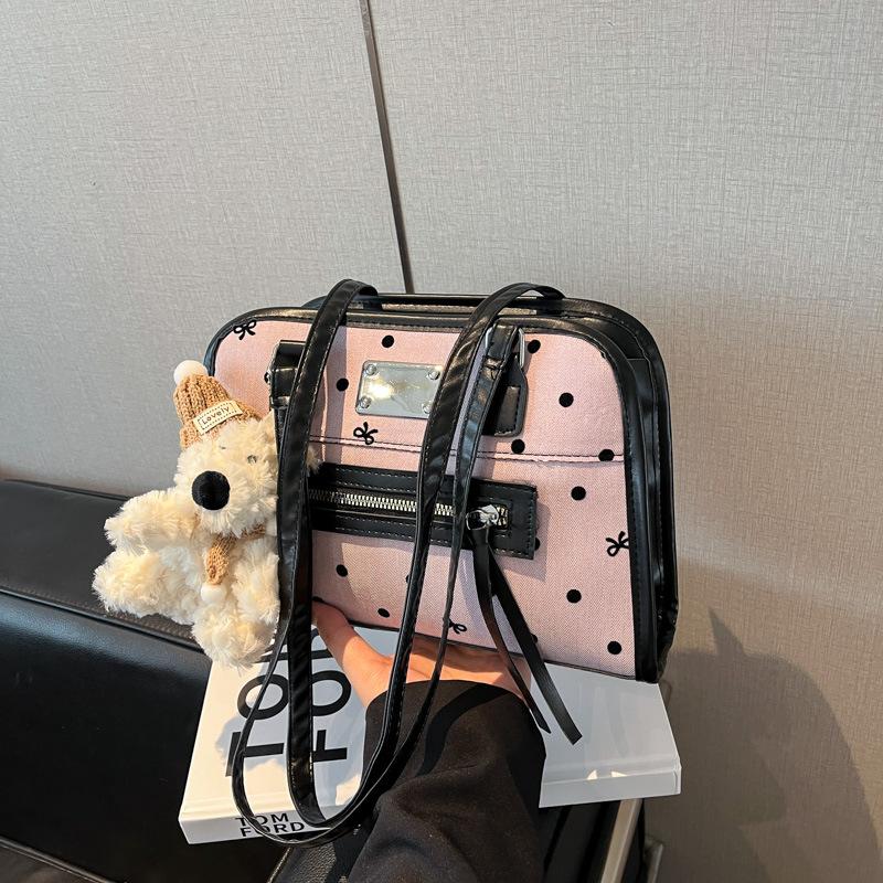 

Niche contrasting color bag women s 2025 autumn and winter new fashion versatile backpack sweet cool girl portable shoulder bag women Single Pack розовый