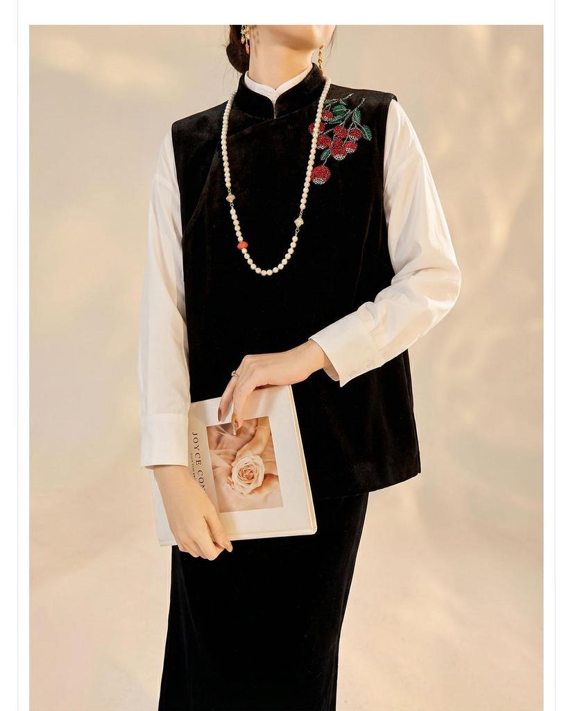 Spring Chinese Style Lychee Embroidery Velvet Vest & Skirt Set for Women