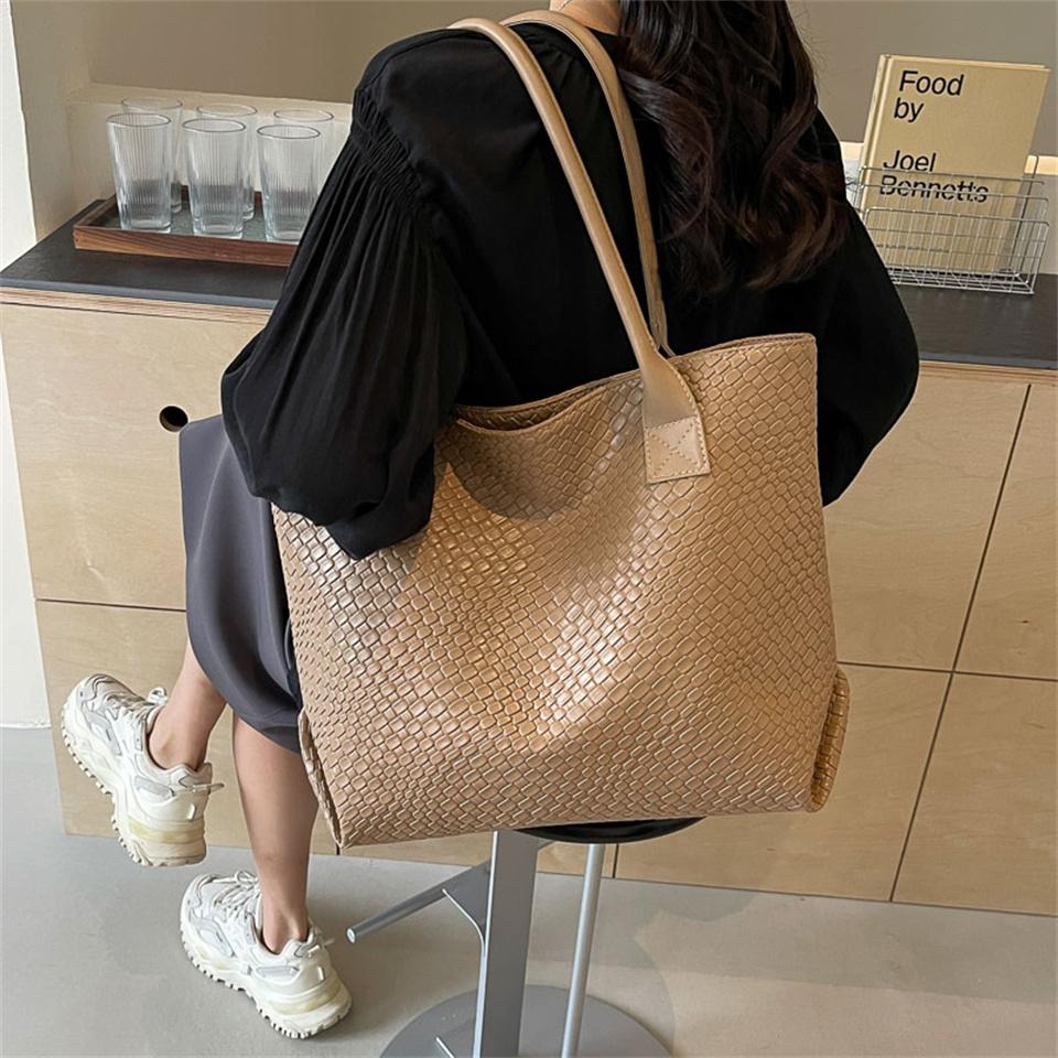 Women's Woven Pattern Tote Bag Elegant PU Leather Handbag Vintage Large Capacity Fashion Trending Japon Style Shoulder Bags