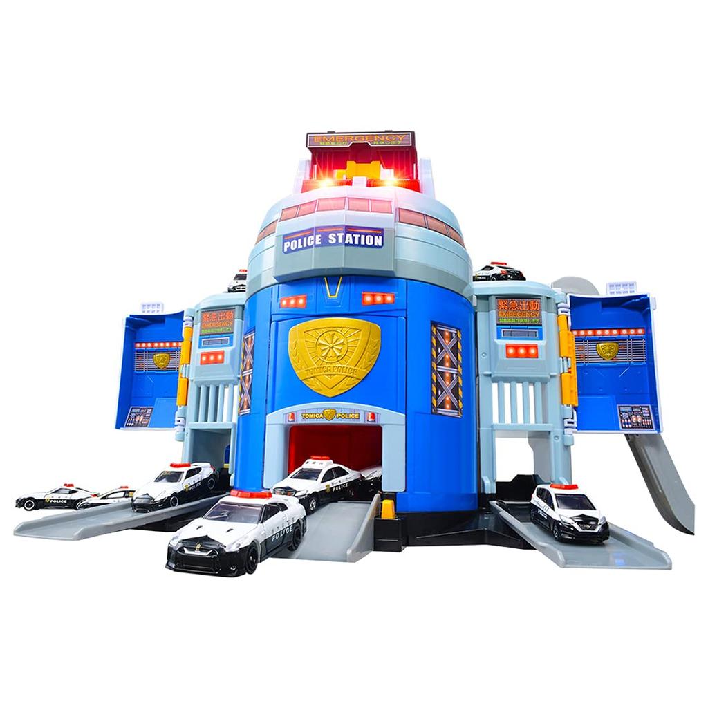 TAKARA TOMY Tomica World DX Police Station Transformation!