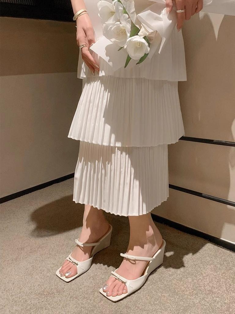 Square head French elegance summer new temperament 2025 open toe with high heels sandals bow wedge heel slippers women's word