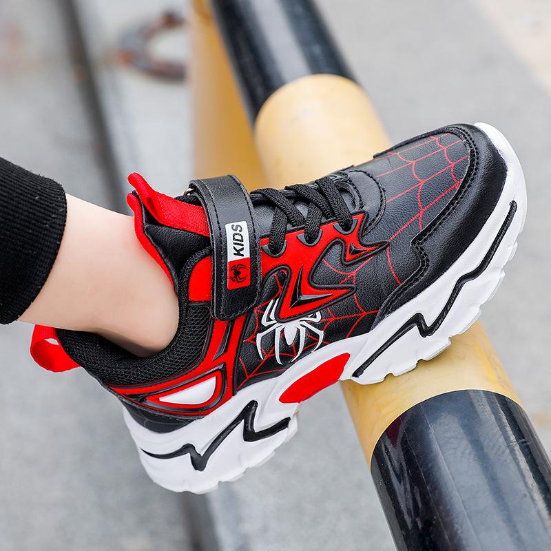 Boys' running shoes, Spiderman children's shoes, 2024 spring and autumn leather children's shoes, lightweight sneakers for elementary school students