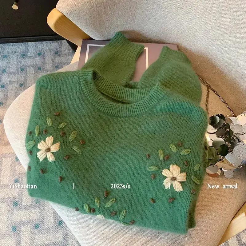 Sweater Women's Retro Jacquard Embroidery Soft Warm O-Neck Knitted Sweater Autumn Loose Forest Series Green Knitted Top