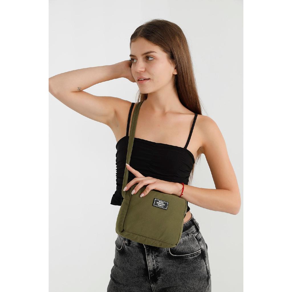 Black U35 Canvas Fabric Women's Shoulder Bag With Single Zipper Compartment And Adjustable Strap U:14 E:20