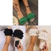 Outdoor Womens Flat Sandals With Floral Pattern For Casual Summer Walks
