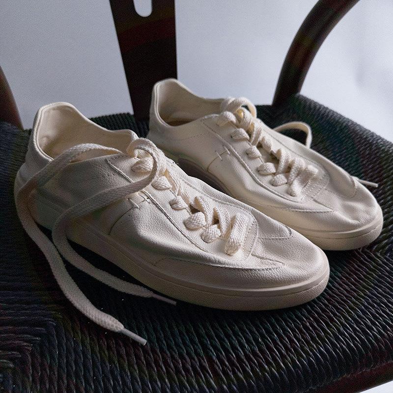 Summer Versatile Commuting Breathable Trendy Flat-Bottomed Popular Male Student Version Shoes Men'S Board Shoes White Shoes Casual Shoes