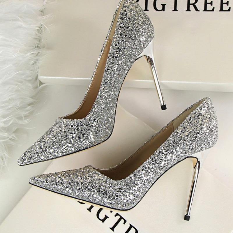 Wind New Women's Shoes Shallow Mouth Pointed Tip Shining Sequins Sexy and Thin High Heels Black Work Shoes