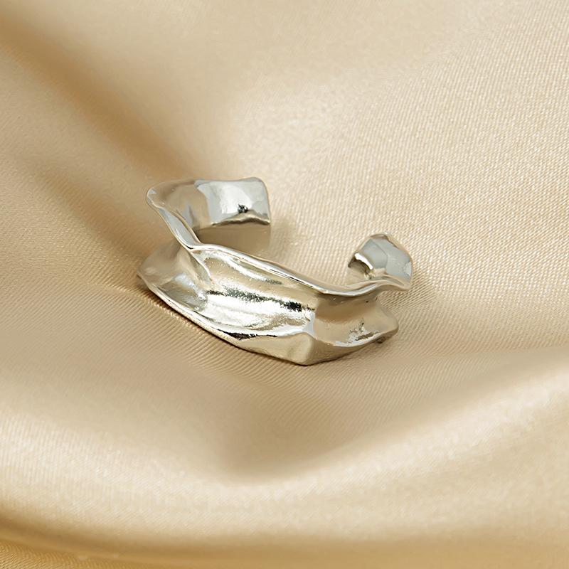 Korean Minimalist Asymmetric Women's Ring: Irregular Metal Concave-Convex Wide Band