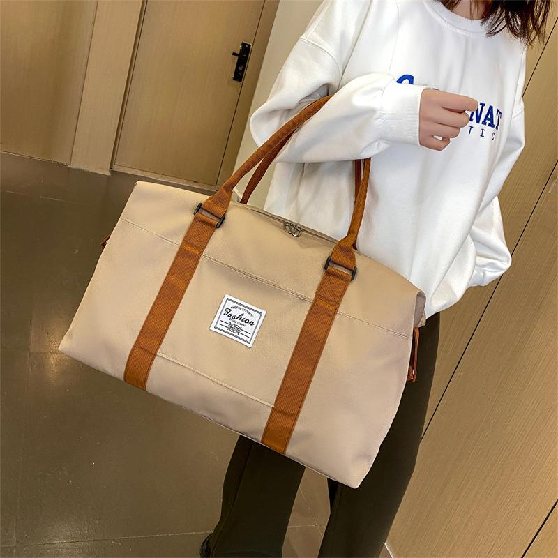 Unisex Gym Bag with Wet/Dry Separation, Large Capacity, Lightweight Tote for Travel or Maternity