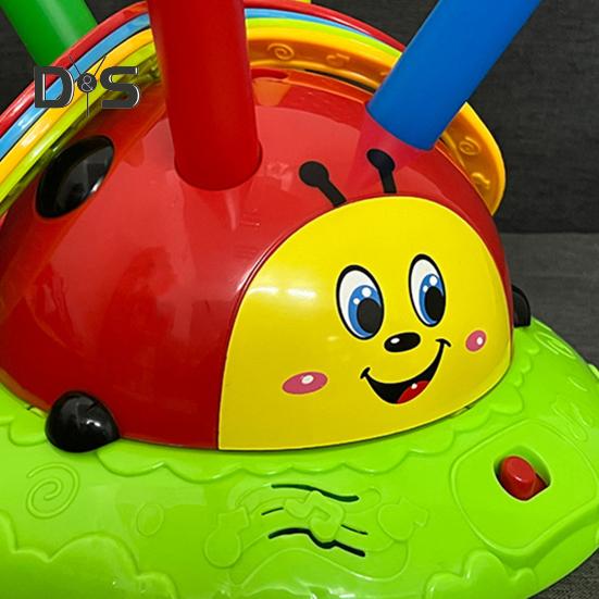 Skákací a házecí hračka 2 v 1 Hudební skákací hračka Vnitřní venkovní hry Hra s kroužky pro děti od 4 do 6 let Rozvoj motorických dovedností