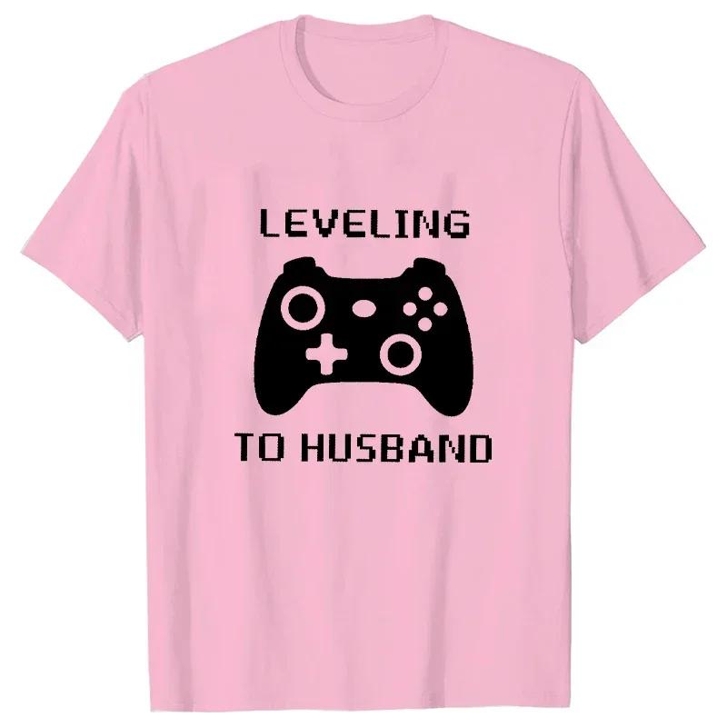 Best Man Team Groom Tees Leveling To Husband - Respawning As Groomsman T-Shirt Gamer Groom Bachelor Bachelorette Party Tshirt