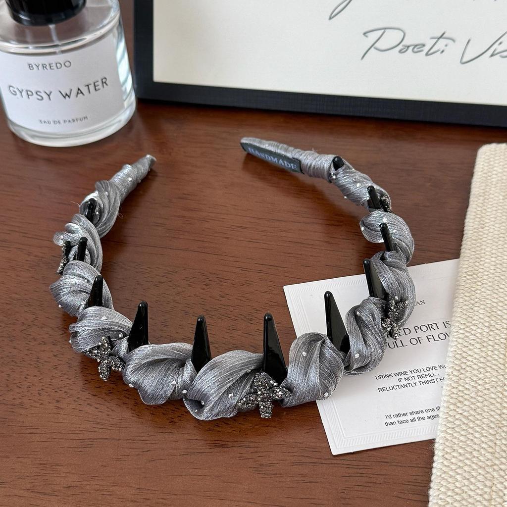 Luxury Rhinestone Star & Butterfly Non-Slip Headband for Women 2025 - Perfect for Outings and Hair Control