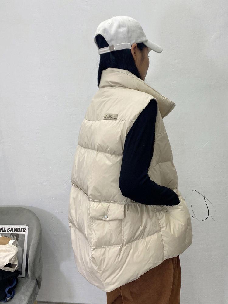 Women's Short Korean Style Lightweight Duck Down Vest - 2026 Autumn/Winter Collection