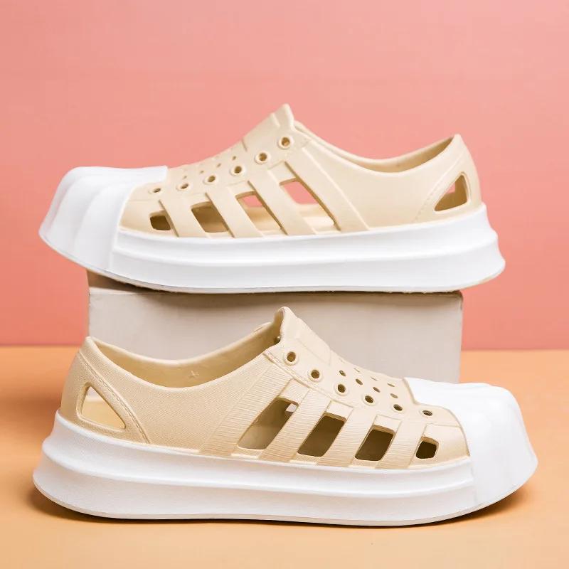 Summer Couple Hollow Hole Shoes Wearing Casual and Fashionable Beach Breathable and Non slip Soft Sole Sandals Dance