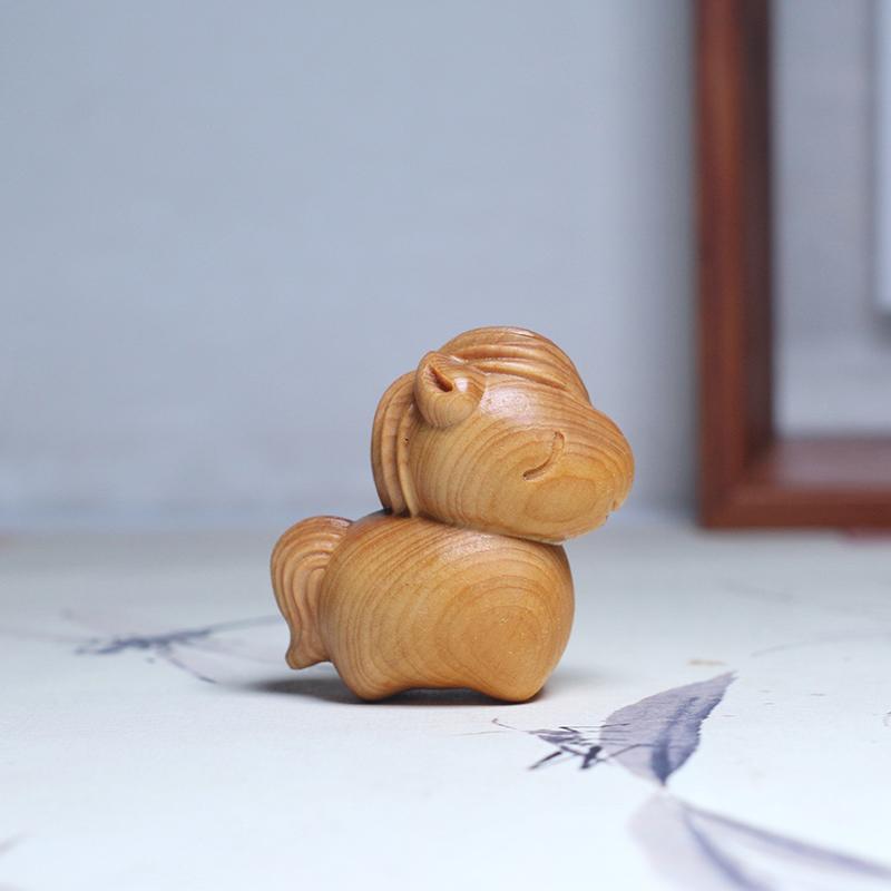 Handcrafted Wooden Carved Horse Figurine 2026 New Year Zodiac Horse Statue Fat Horse Brings Fortune Home & Office & Office Decor