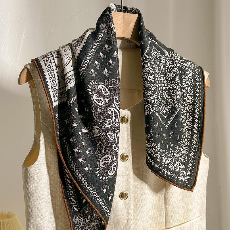 Italian four-grid cashew silk wool scarf women s autumn and winter silk scarf multi-functional Chinese scarf shawl 60*60cm