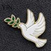 Olive Branch Pin Brooch Pin, Pigeon Design Lapel Metal Bird Backpack Decorative Badge for School Bag Clothes Accessories Accessory
