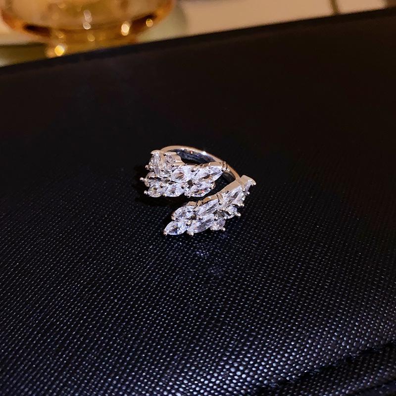 Eleganter Kürbis Zirkon Ring: High-End Modedesign für Frauen, Perfekt für den Zeigefinger und vielseitig tragbar