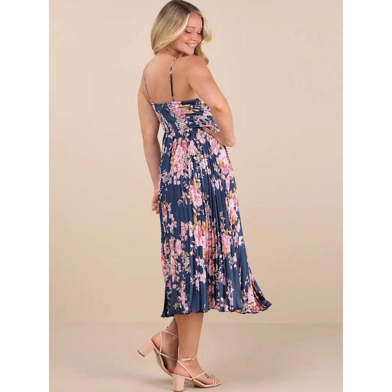 Foreign Trade Lu Home Sling Summer New Fashion Pleat Summer New Ins Style Big Hemline Vacation Personality Dress