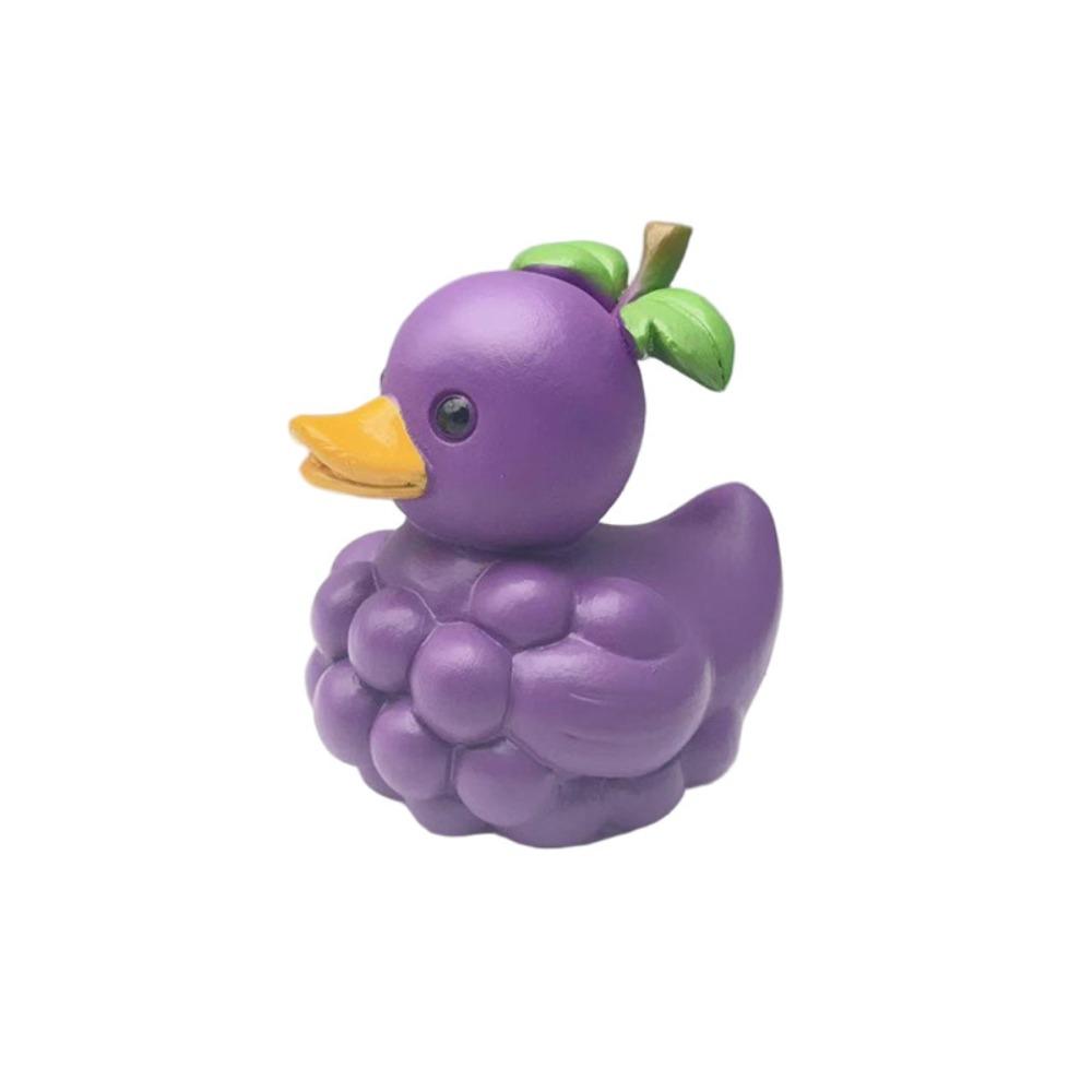 Resin Duck Figurine Cartoon Miniatures Ornament Desktop Decoration Fruit Duck Statue  Model Toy