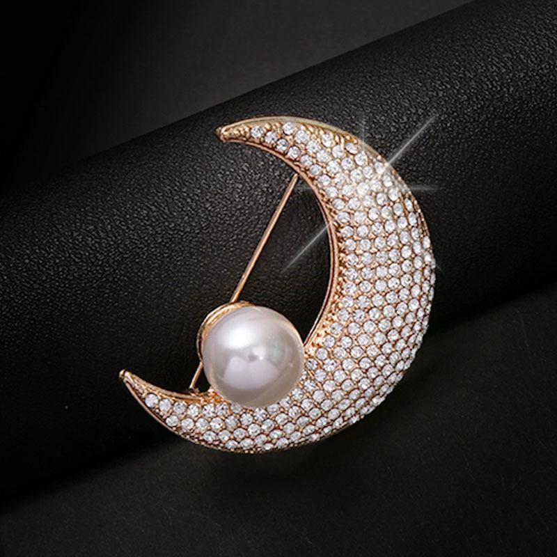 

Брошь Full Diamond Moon Feminity Pearl Corsage Niche Design Sense Pin Anti-Light Suit And Accessories