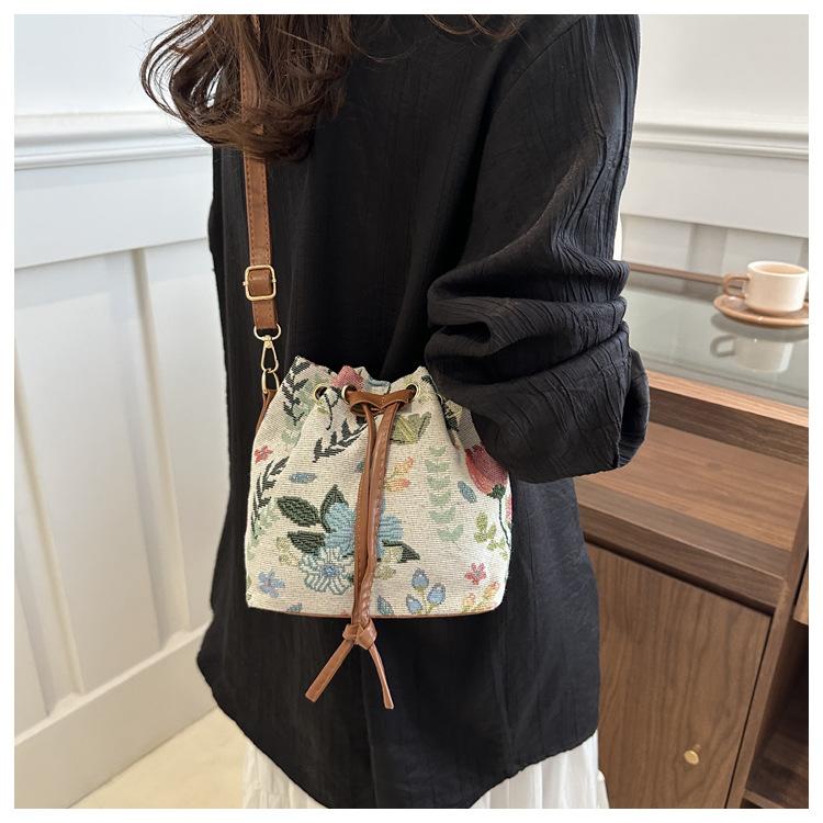 Ethnic Style Canvas Handheld Bucket Bag for Women Fashion Retro Shoulder Purse
