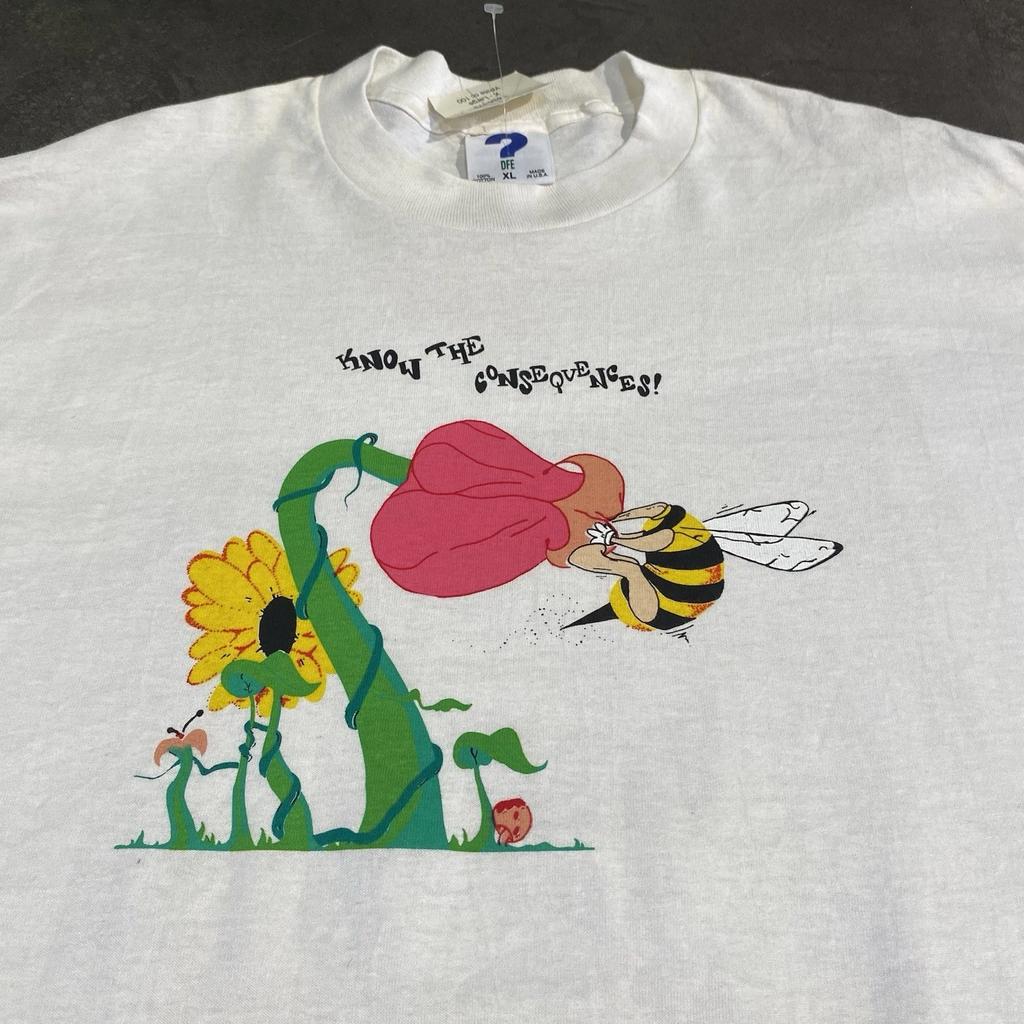 Vintage 90s DFE Know The Consequences Bee Cartoon T Shirt XL Art Museum NWT