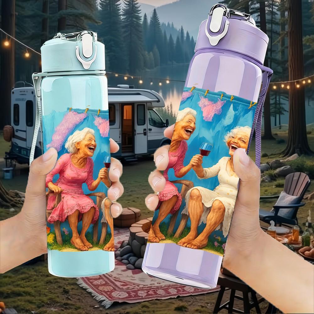 1PC Two Elderly Lady Warm Scene 750ml Color Plastic Sports Water Bottle Leakproof Flip Straw Lid For Sports Office Home Use