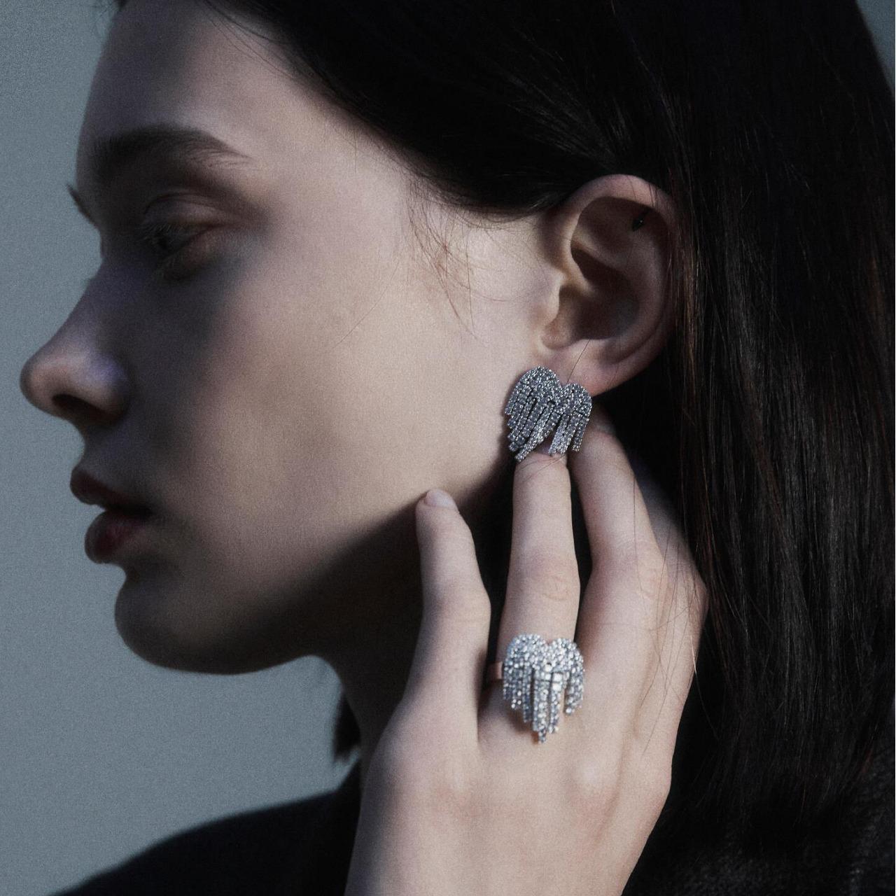 

High-End Zircon Heart Tassel Earrings and Ring Set for Women