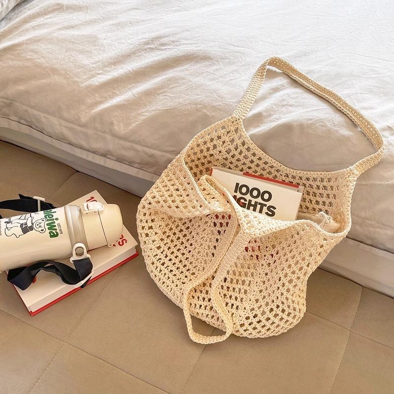 Woven bag spring autumn and winter new straw bag large capacity hollow lazy wind beach vacation shoulder women's bag
