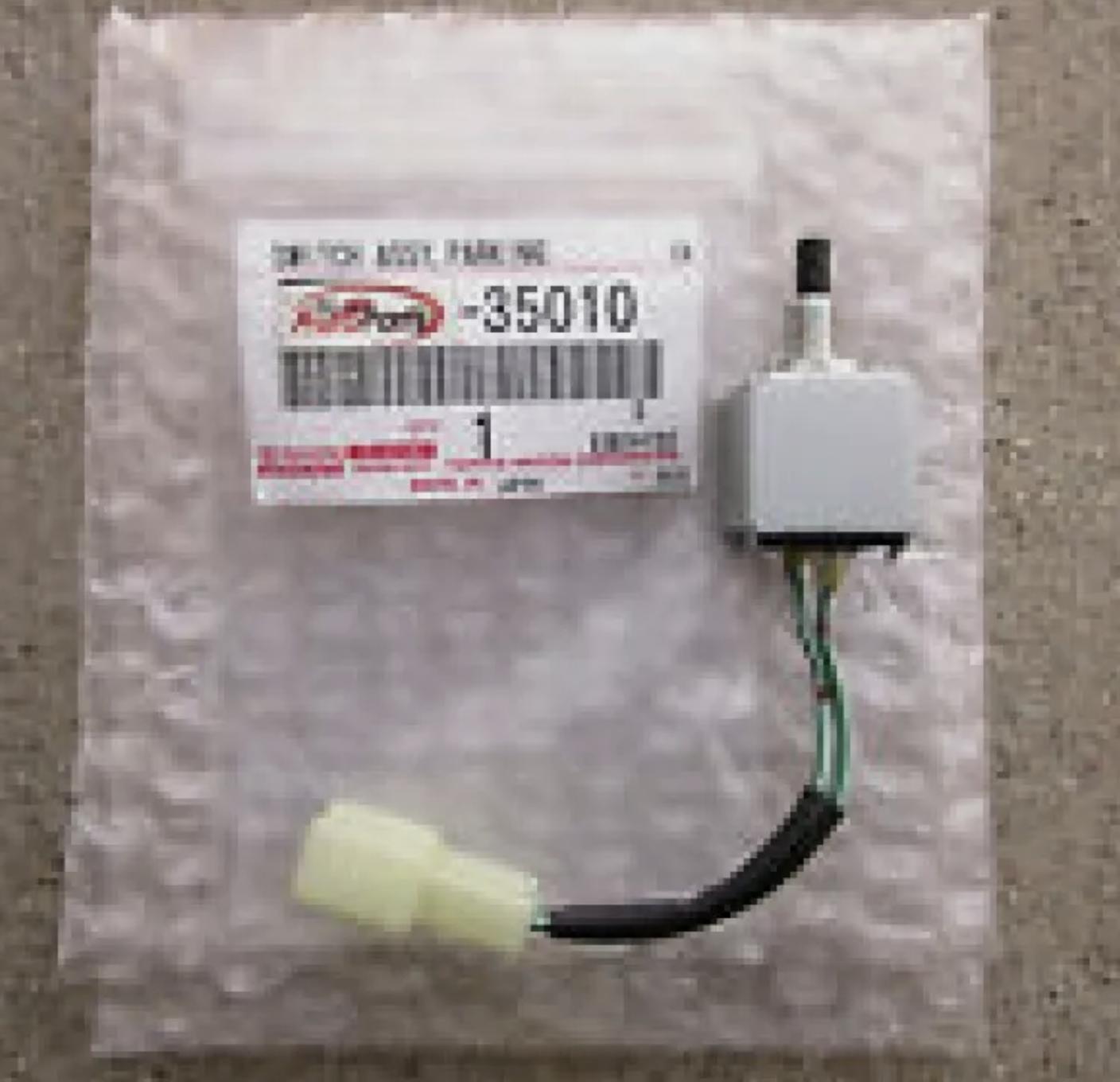 

Toyota 84550-35010 Pickup 91-95 Hilux Warning Parking Brake Switch OEM Genuine