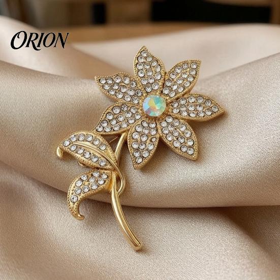 Flower Shaped Pin Rhinstone Floral Brooch for Women, Shape Alloy Lapel Pin, Clothing Jewelry Accessories Wedding Party Prom