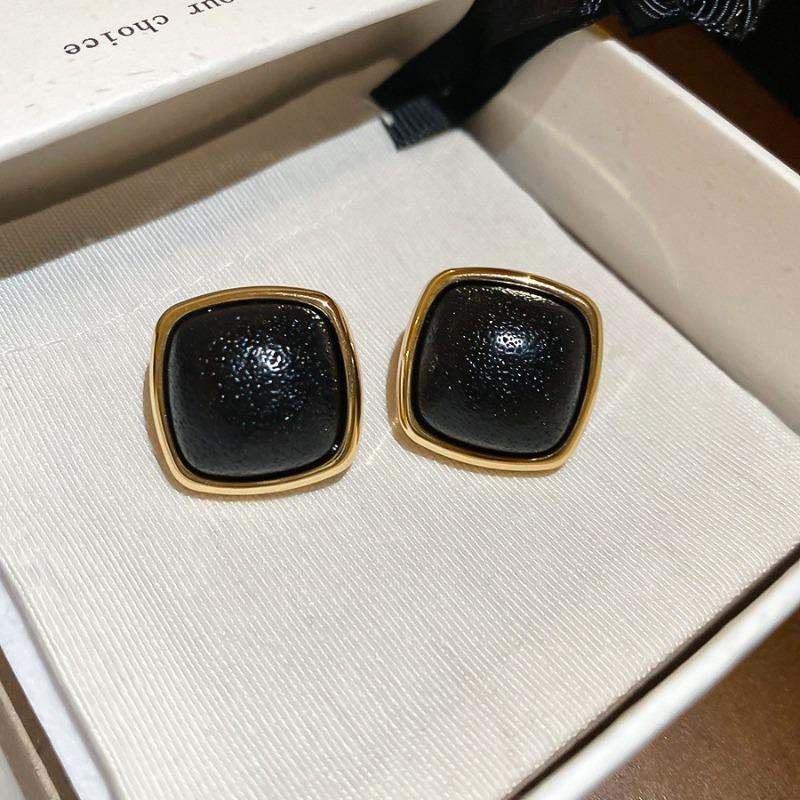 Silver Needle Black Crystal Geometric Stud Earrings Niche Versatile Earrings Temperament Light Luxury Premium Earrings