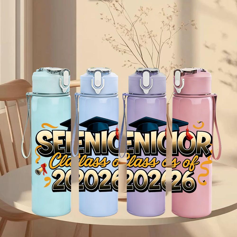 1PC Senior Class Of 2026 Grad 750ml Color Plastic Sports Water Bottle Leakproof Flip Straw Lid Suitable for Sports Office Home Use