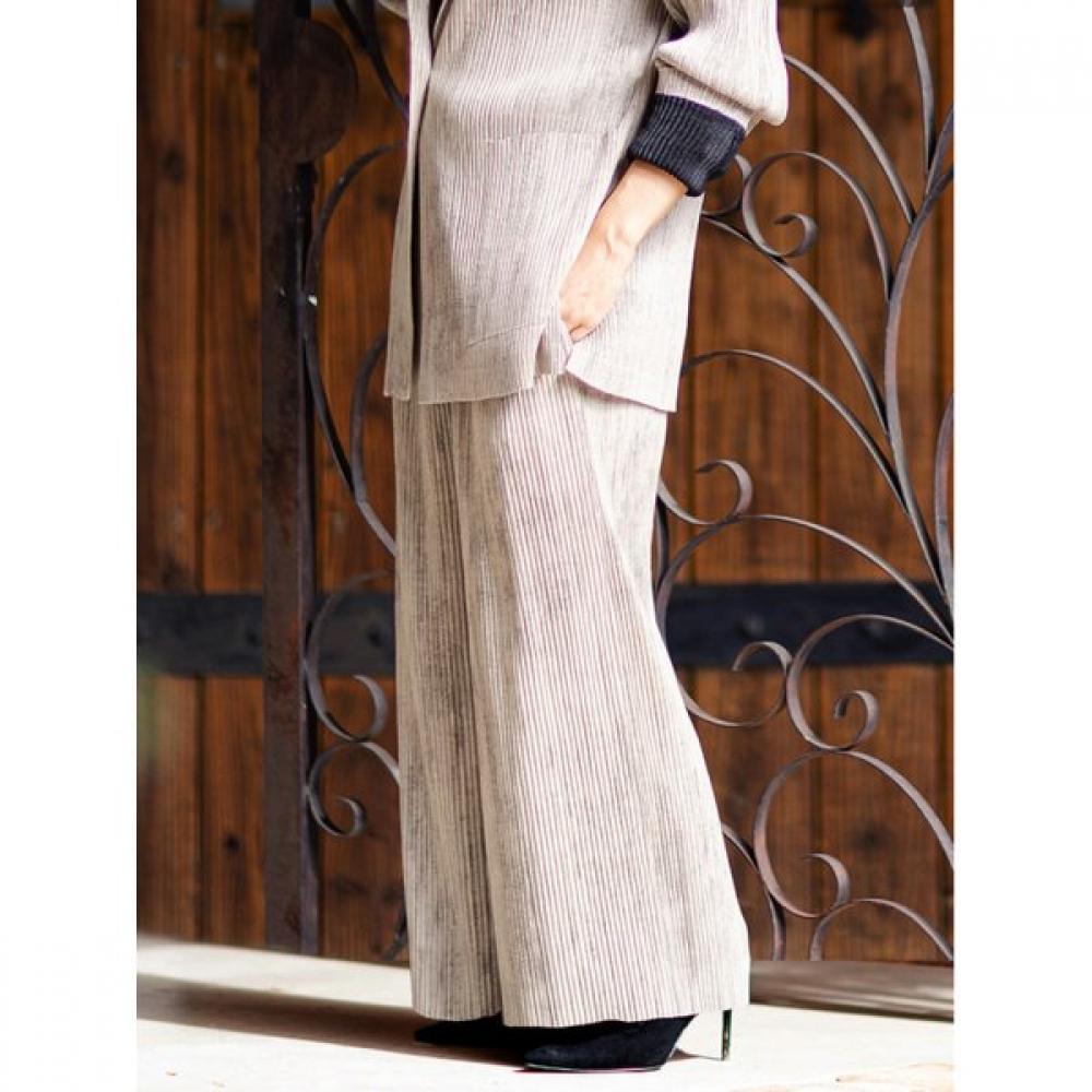 Specchio Woven Pleats Straight Pants 442 365 Single option