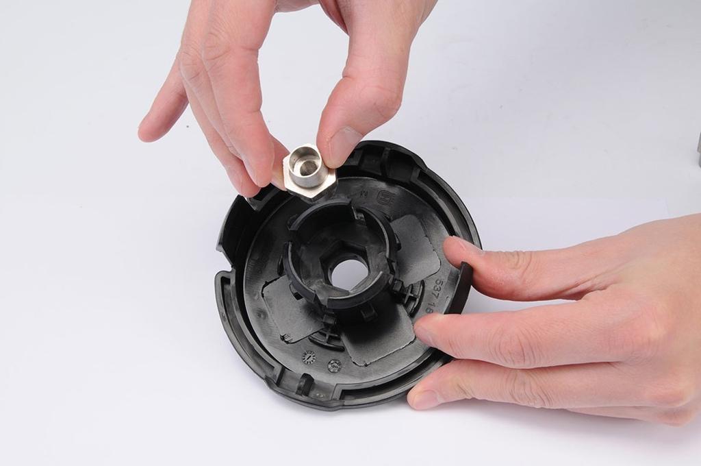 Trimmer Head for Low and Medium Power Trimmers and Brushcutters (capacity Up To 30 Cm3), 5 Adapters 79550 FLO