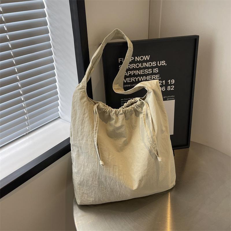 Freizeit College Kurs Damen Kordelzug Schultertasche Pendeln Vielseitig Damen Handtasche Einfarbige Nylonstoff Damen Einkaufstasche
