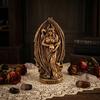 Dunkle Wohnkultur Retro Göttinnenstatue, Harzornament mit Schlangenschädel, Mystische Sammlerfigur für Innenbereich Schreibtisch Regal Statue