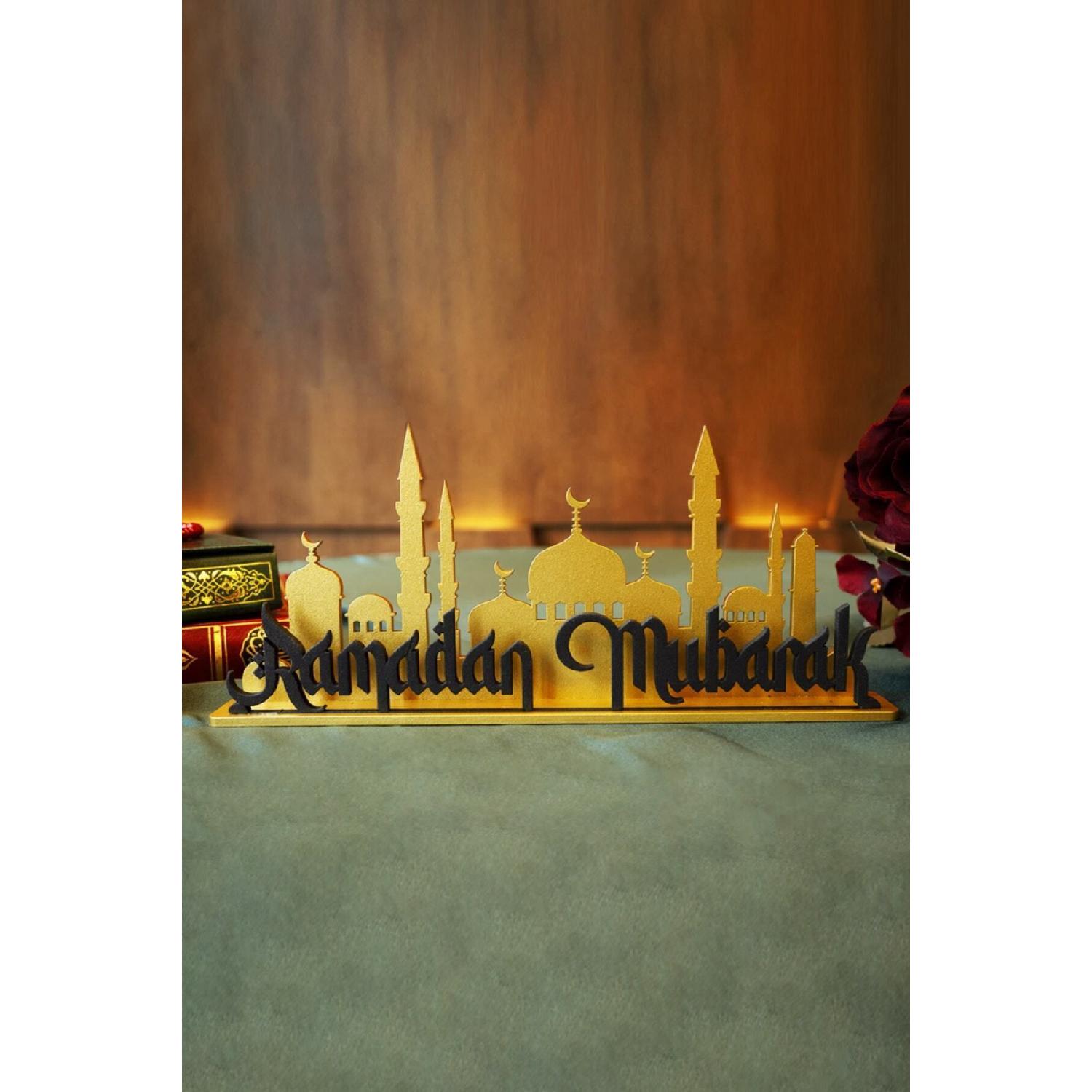 

Ramadan Mubarak Written Metal Desktop Decor - Gold/black Ramadan Decorations Islamic Decoration Wamh109 золотий