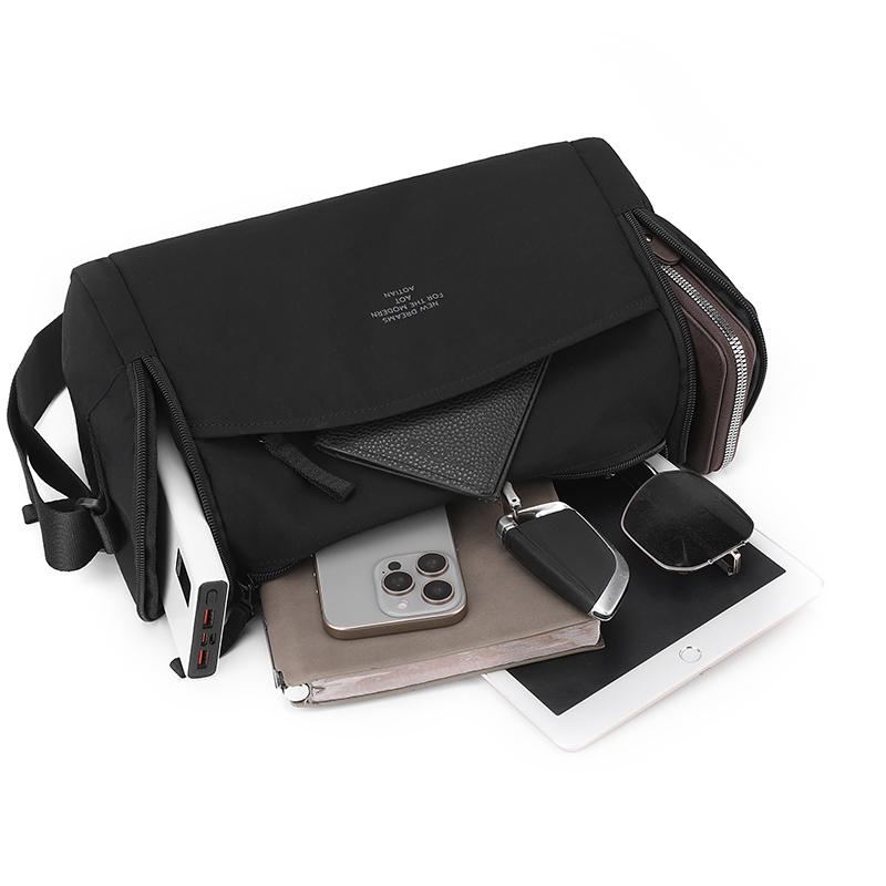 Unisex Shoulder Bag Solid Color Mobile Phone Bag