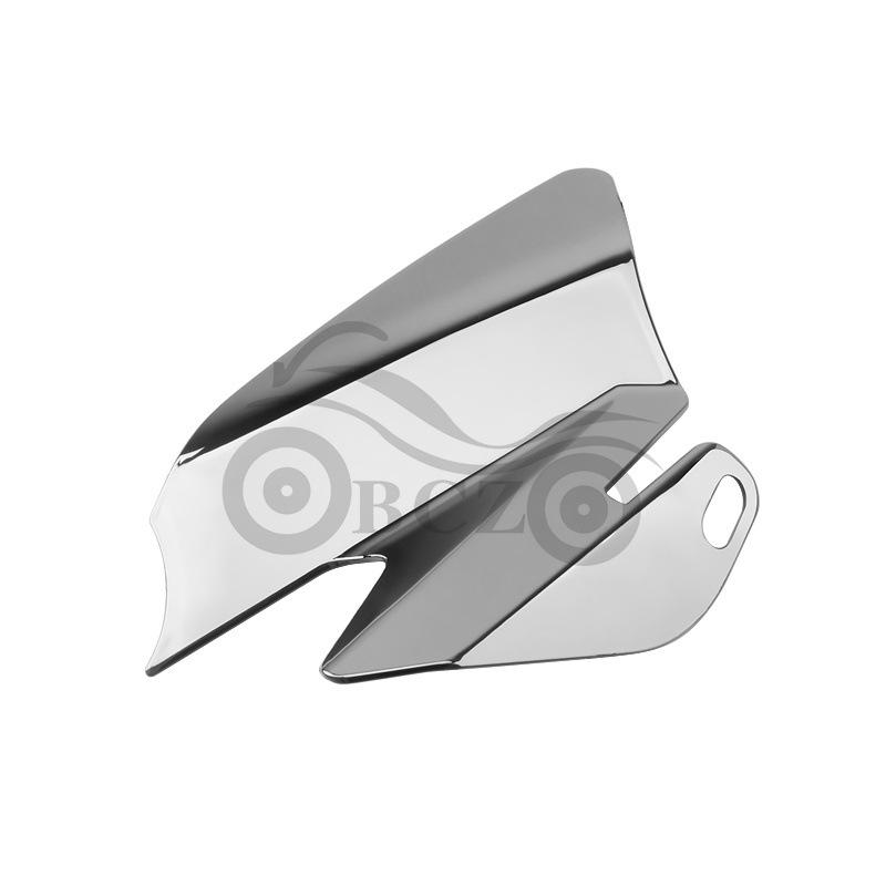 Harley Road Glide Heat Shield & Windshield Accessory