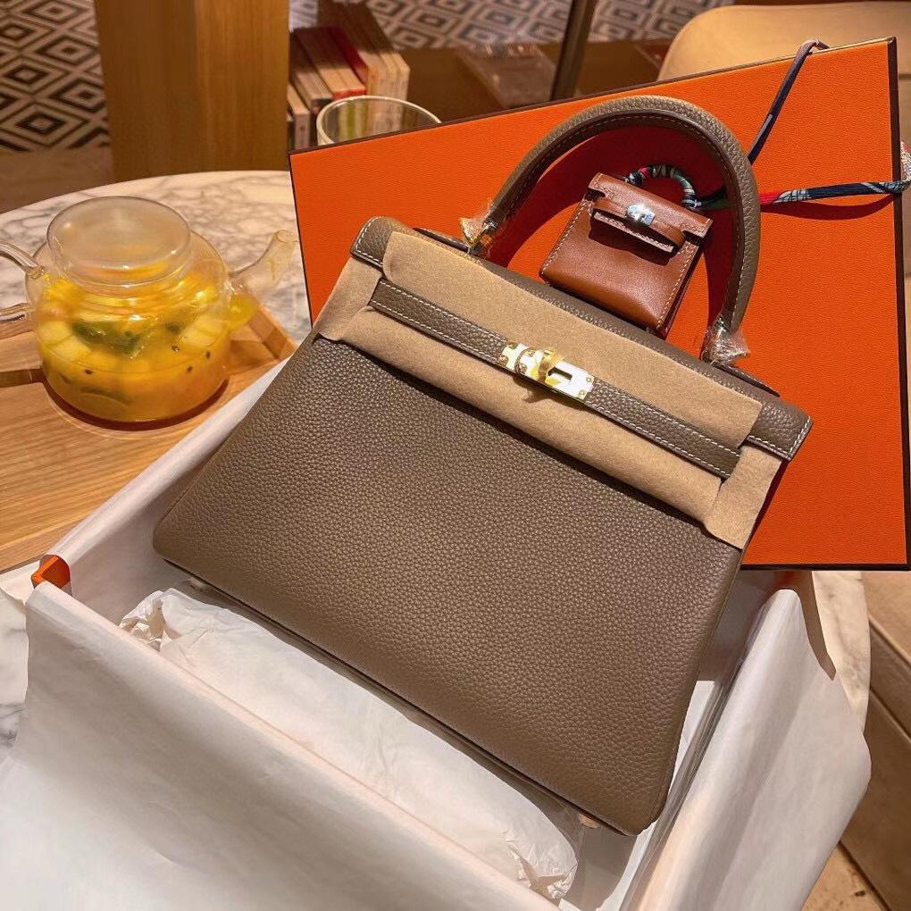 25 Jahre alt neue Handtasche Schulter Messenger Bag Togo erste Schicht Rindsleder Tasche Leder weich hohe Qualität