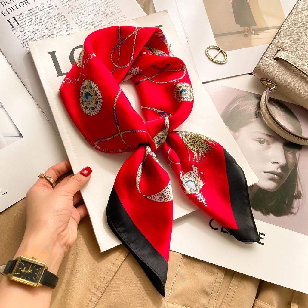 2025 Luxury Fashion Print 70*70cm Silk Square Scarf Women Soft Satin Hairband Neckerchief Tie Female Headband Foulard Bag Ribbon